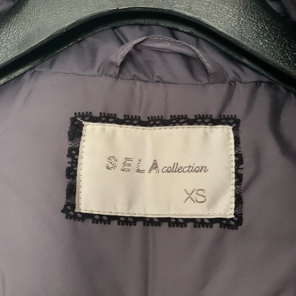 NWOT Beautiful winter puffer coat with gradient design - Picture 9 of 10